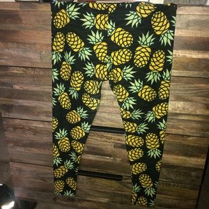 Lularoe pineapple t/c leggings